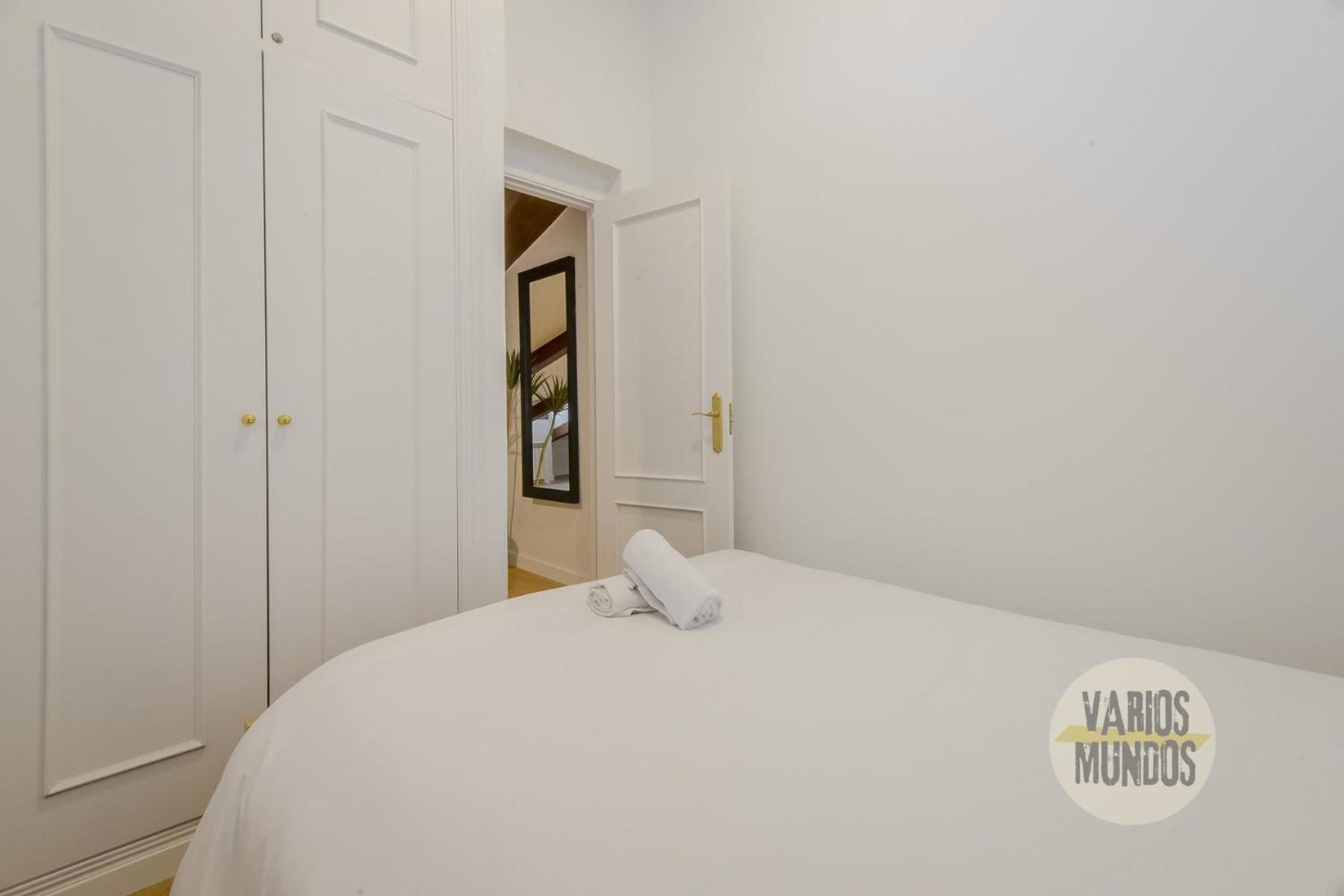 Fashion Design Loft En Calle Carretas-Sol Para 4Pax Madrid Exterior photo